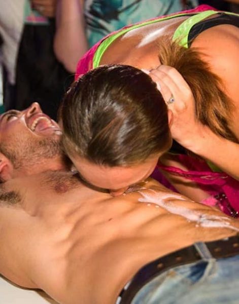 Beefcakes: Drag Dining | Gourmet Burgers | Party Venue